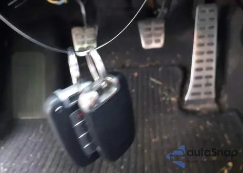 2015 Hyundai Veloster Turbo z USA, uszkodzony, nr VIN KMHTC6AE3FU233952